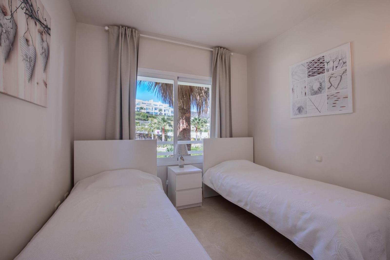 Ferienwohnung Alcazaba Lagoon Estepona Golf Exterior foto