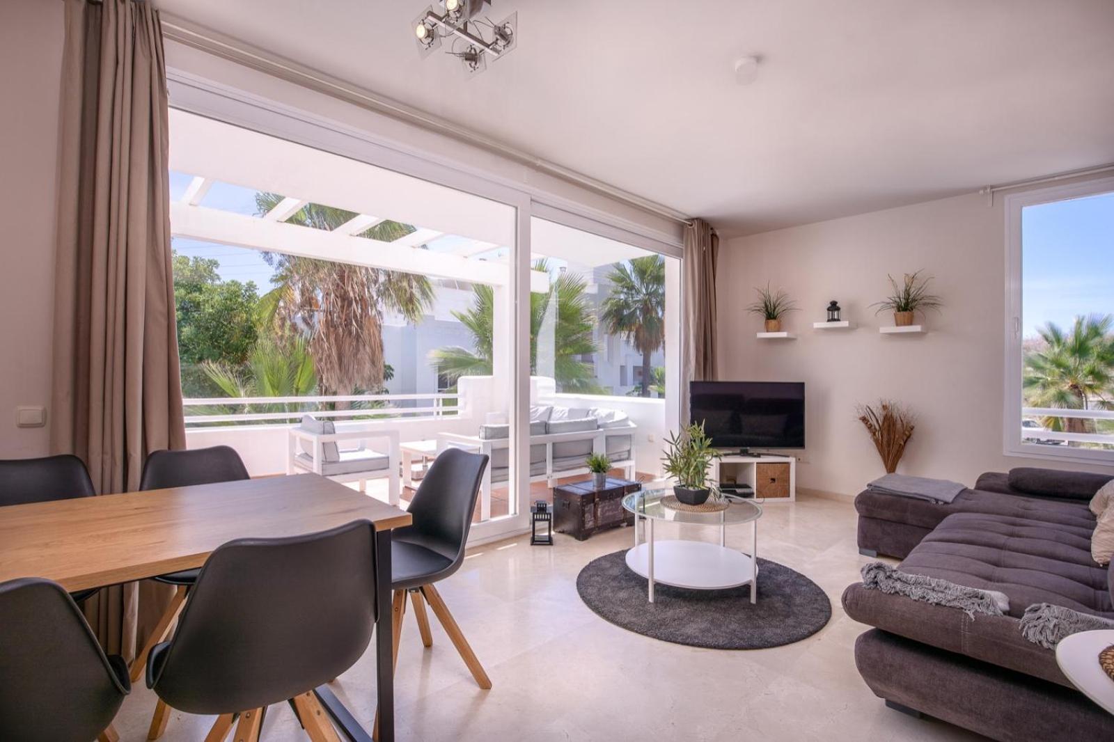 Ferienwohnung Alcazaba Lagoon Estepona Golf Exterior foto
