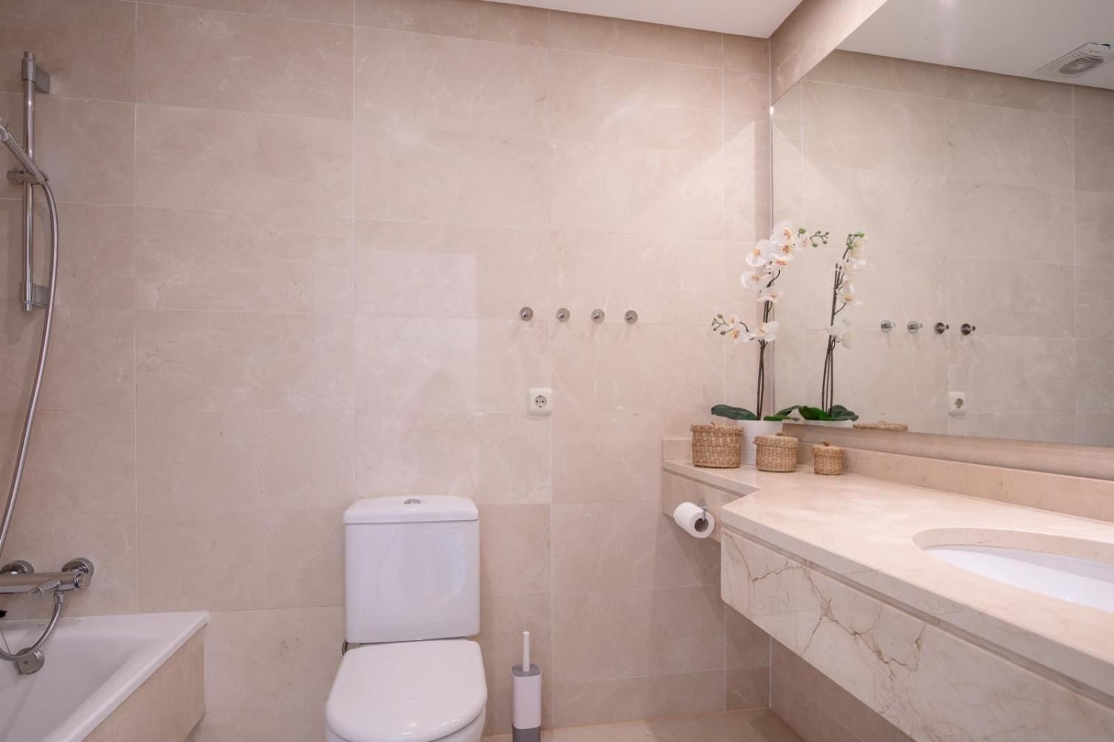 Ferienwohnung Alcazaba Lagoon Estepona Golf Exterior foto