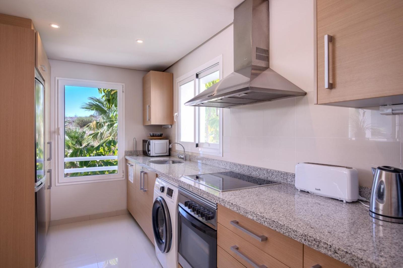 Ferienwohnung Alcazaba Lagoon Estepona Golf Exterior foto