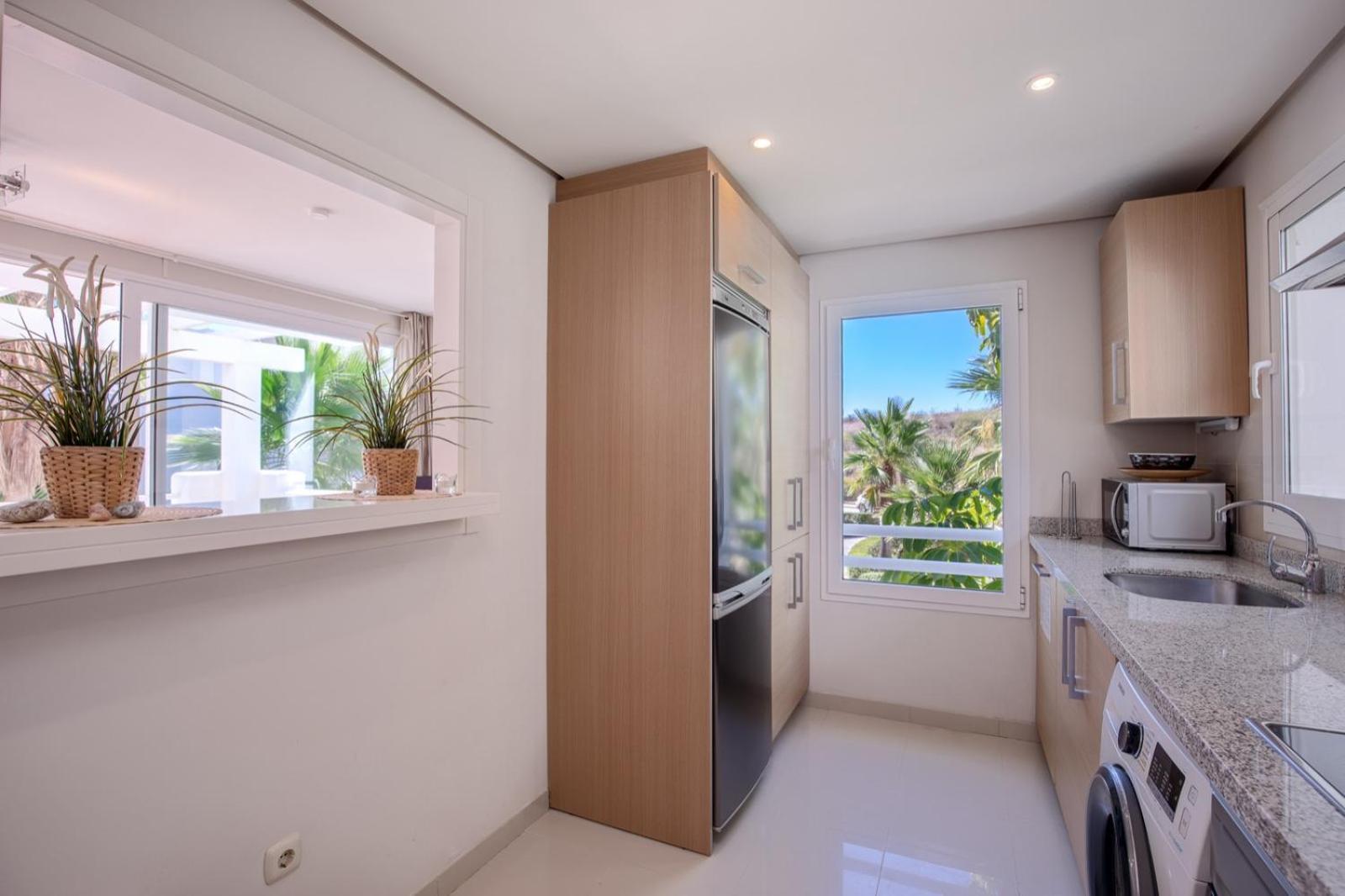 Ferienwohnung Alcazaba Lagoon Estepona Golf Exterior foto