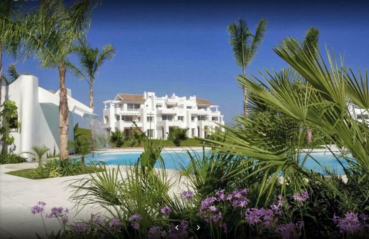 Ferienwohnung Alcazaba Lagoon Estepona Golf Exterior foto