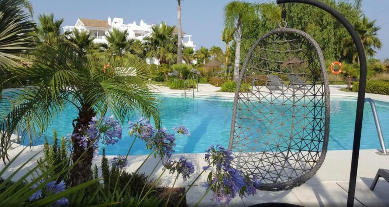 Ferienwohnung Alcazaba Lagoon Estepona Golf Exterior foto