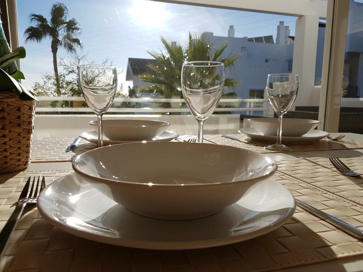 Ferienwohnung Alcazaba Lagoon Estepona Golf Exterior foto